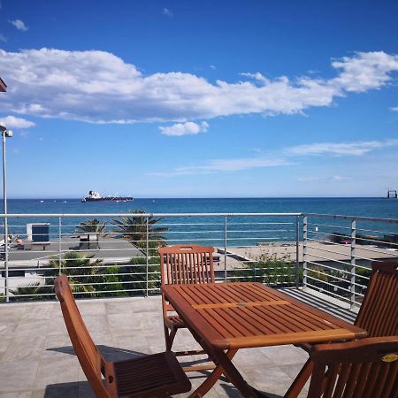 Appartamento Deluxe Con Terrazza Sul Mare Savona Ngoại thất bức ảnh