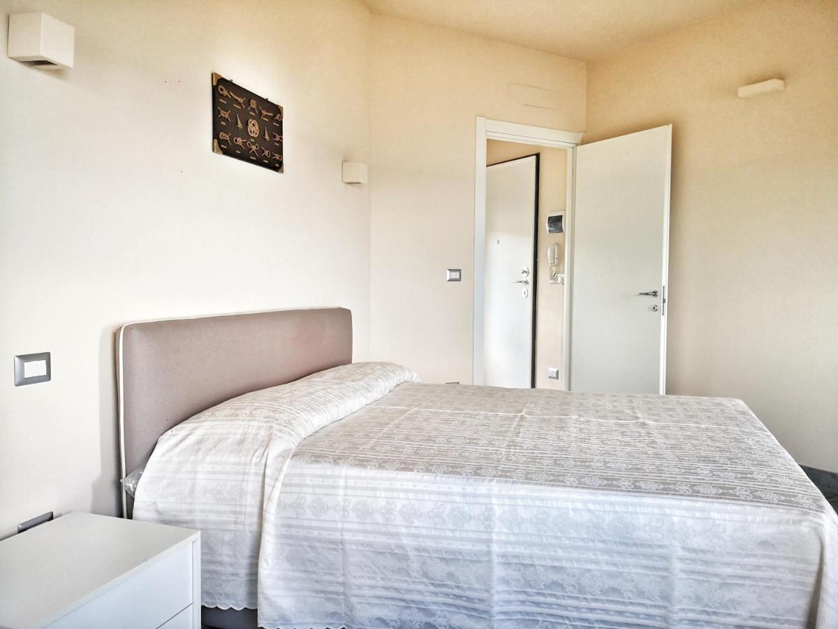 Appartamento Deluxe Con Terrazza Sul Mare Savona Ngoại thất bức ảnh